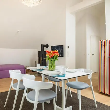 Apartamento Holiday Flat - Dos01102f-cyc